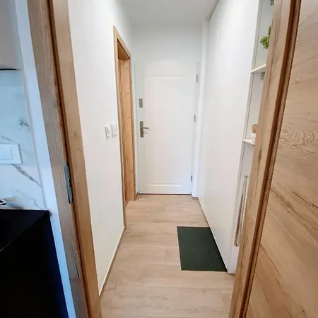 Cozy - Kaninska Vas - *