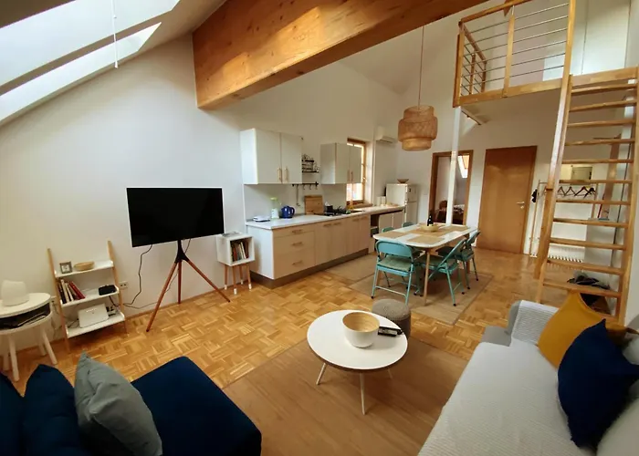 Апартаменты Cozy *